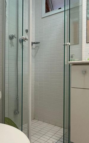 Apartamento à venda com 61m², 2 quartos e 1 vaga Apartamento à venda com 61m², 2 quartos e 1 vagaBanheiro da Suíte 1