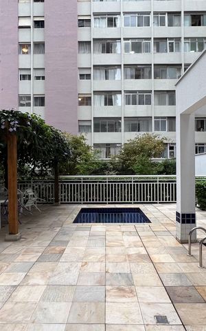 Apartamento à venda com 61m², 2 quartos e 1 vaga Apartamento à venda com 61m², 2 quartos e 1 vagaPiscina