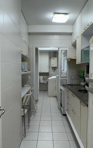 Apartamento à venda com 61m², 2 quartos e 1 vaga Apartamento à venda com 61m², 2 quartos e 1 vagaCozinha