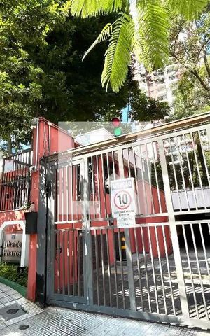 Apartamento para alugar com 104m², 3 quartos e 2 vagas Apartamento para alugar com 104m², 3 quartos e 2 vagasFachada e portaria