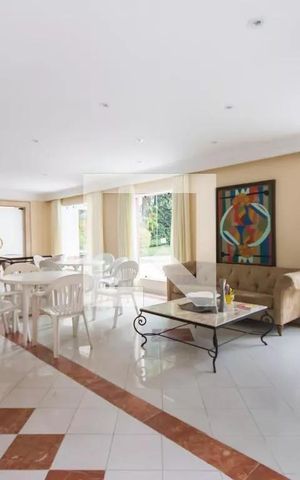 Apartamento para alugar com 104m², 3 quartos e 2 vagas Apartamento para alugar com 104m², 3 quartos e 2 vagasÁrea comum - Salão de festas