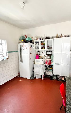 Casa à venda com 79m², 3 quartos e 3 vagas Casa à venda com 79m², 3 quartos e 3 vagasCozinha