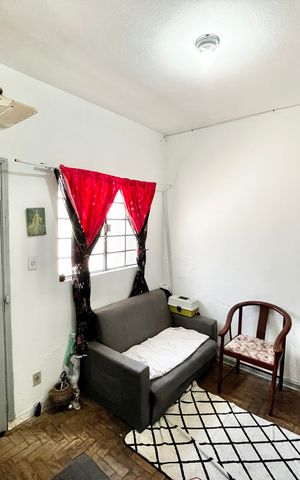 Casa à venda com 79m², 3 quartos e 3 vagas Casa à venda com 79m², 3 quartos e 3 vagasSala