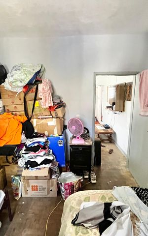 Casa à venda com 79m², 3 quartos e 3 vagas Casa à venda com 79m², 3 quartos e 3 vagasQuarto