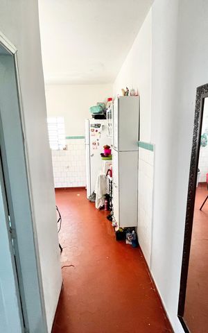 Casa à venda com 79m², 3 quartos e 3 vagas Casa à venda com 79m², 3 quartos e 3 vagasCorredor