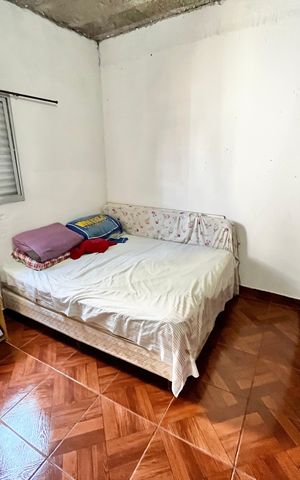 Casa à venda com 79m², 3 quartos e 3 vagas Casa à venda com 79m², 3 quartos e 3 vagasEdícula