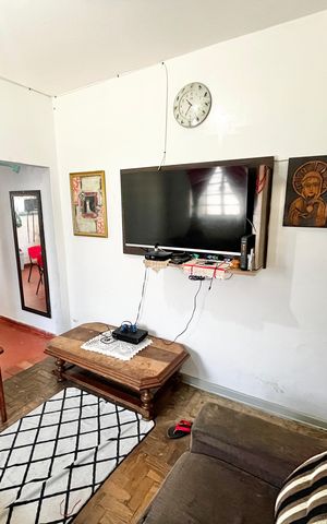 Casa à venda com 79m², 3 quartos e 3 vagas Casa à venda com 79m², 3 quartos e 3 vagasSala