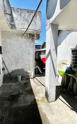 Casa à venda com 79m², 3 quartos e 3 vagas Casa à venda com 79m², 3 quartos e 3 vagasQuintal