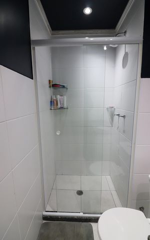 Apartamento à venda com 56m², 2 quartos e 1 vagaQuarto 1 - Suíte Banheiro