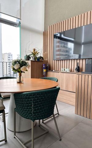 Apartamento à venda com 72m², 1 quarto e 1 vaga Apartamento à venda com 72m², 1 quarto e 1 vagaVaranda