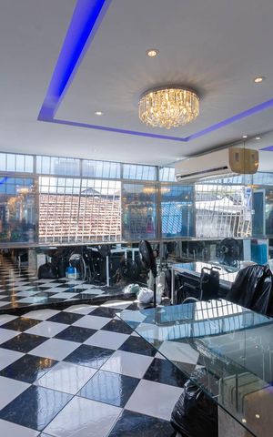 Apartamento à venda com 95m², 1 quarto e sem vagaSala