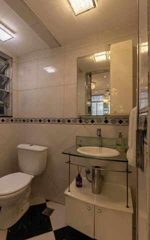 Apartamento à venda com 95m², 1 quarto e sem vagaLavabo da Sala