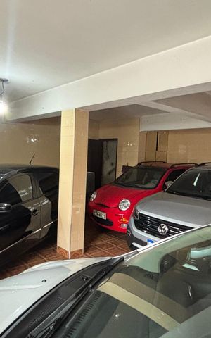 Casa para alugar com 283m², 3 quartos e 5 vagas Casa para alugar com 283m², 3 quartos e 5 vagasGaragem