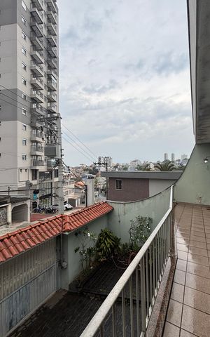 Casa para alugar com 283m², 3 quartos e 5 vagas Casa para alugar com 283m², 3 quartos e 5 vagasEntrada