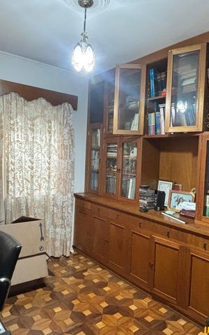 Casa para alugar com 283m², 3 quartos e 5 vagas Casa para alugar com 283m², 3 quartos e 5 vagasEscritório