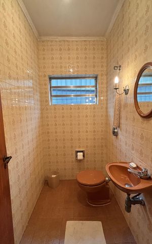 Casa para alugar com 283m², 3 quartos e 5 vagas Casa para alugar com 283m², 3 quartos e 5 vagasLavabo