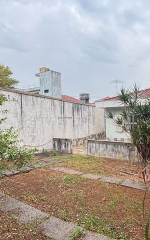 Casa para alugar com 283m², 3 quartos e 5 vagas Casa para alugar com 283m², 3 quartos e 5 vagasQuintal