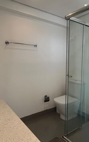 Apartamento à venda com 57m², 1 quarto e 1 vaga Apartamento à venda com 57m², 1 quarto e 1 vagaBanheiro da Suíte