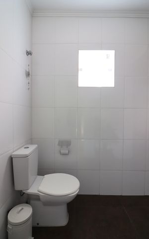 Casa à venda com 300m², 3 quartos e 4 vagasBanheiro Social