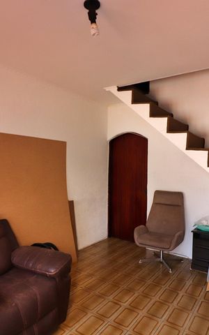 Casa à venda com 300m², 3 quartos e 4 vagasSala casa 3