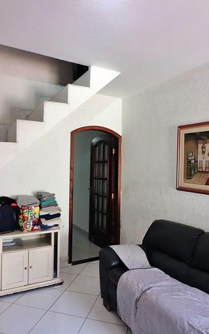 Casa à venda com 300m², 3 quartos e 4 vagasSala casa 2