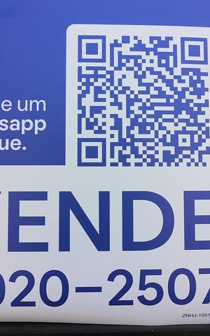 Casa à venda com 300m², 3 quartos e 4 vagasPlaca