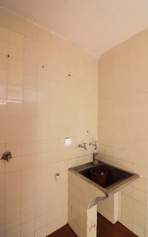 Casa à venda com 300m², 3 quartos e 4 vagasÁrea de Serviço casa 3