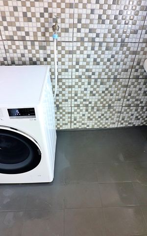 Casa à venda com 300m², 3 quartos e 4 vagasÁrea de Serviço