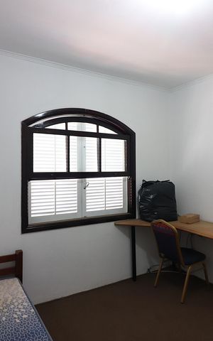 Casa à venda com 300m², 3 quartos e 4 vagasQuarto 1 casa 3