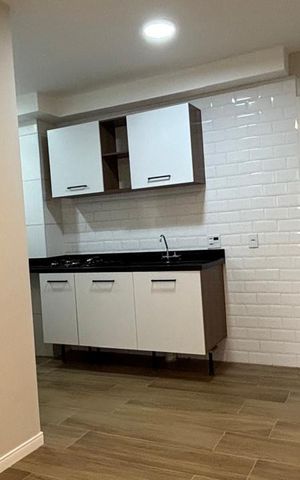 Apartamento à venda com 35m², 2 quartos e sem vaga Apartamento à venda com 35m², 2 quartos e sem vagaSala