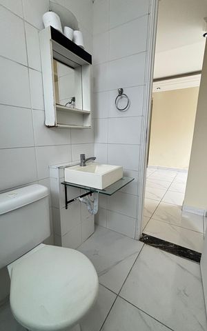 Apartamento à venda com 50m², 2 quartos e 1 vaga Apartamento à venda com 50m², 2 quartos e 1 vagaBanheiro