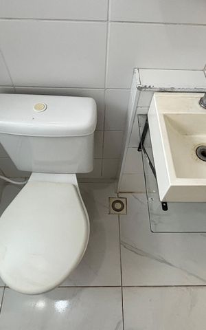 Apartamento à venda com 50m², 2 quartos e 1 vaga Apartamento à venda com 50m², 2 quartos e 1 vagaBanheiro