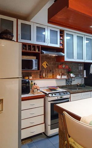 Apartamento à venda com 62m², 1 quarto e 1 vaga Apartamento à venda com 62m², 1 quarto e 1 vagaCozinha e Área de Serviço