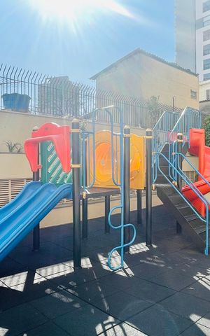 Apartamento à venda com 105m², 3 quartos e 1 vaga Apartamento à venda com 105m², 3 quartos e 1 vagaÁrea comum - Playground