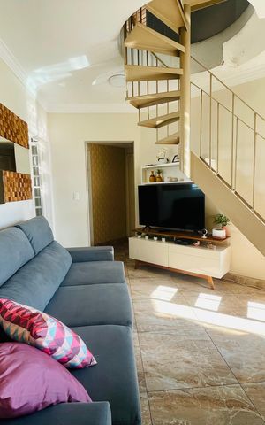 Apartamento à venda com 105m², 3 quartos e 1 vaga Apartamento à venda com 105m², 3 quartos e 1 vagaSala