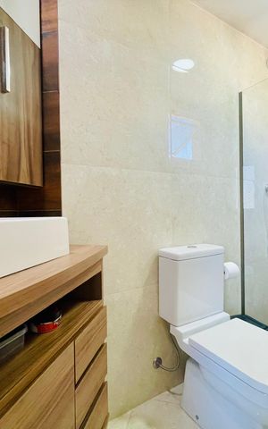 Apartamento à venda com 105m², 3 quartos e 1 vaga Apartamento à venda com 105m², 3 quartos e 1 vagaBanheiro da Suíte