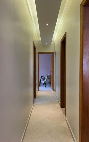Casa à venda com 257m², 3 quartos e 6 vagas Casa à venda com 257m², 3 quartos e 6 vagasCorredor