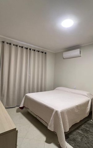 Casa à venda com 257m², 3 quartos e 6 vagas Casa à venda com 257m², 3 quartos e 6 vagasQuarto 3