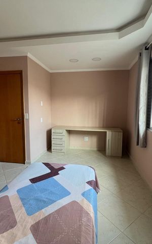 Casa à venda com 257m², 3 quartos e 6 vagas Casa à venda com 257m², 3 quartos e 6 vagasQuarto 1