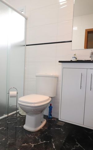 Casa à venda com 308m², 4 quartos e 4 vagasBanheiro da Suíte 4