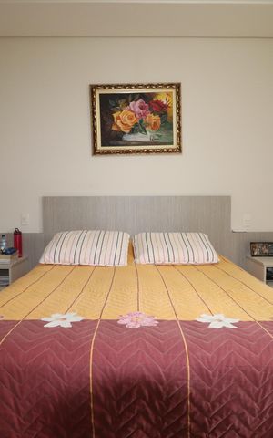 Casa à venda com 308m², 4 quartos e 4 vagasSuíte 1