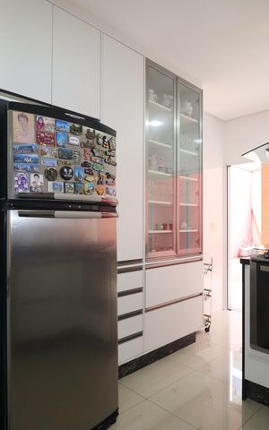 Casa à venda com 308m², 4 quartos e 4 vagasCozinha