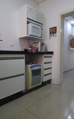 Casa à venda com 308m², 4 quartos e 4 vagasCozinha