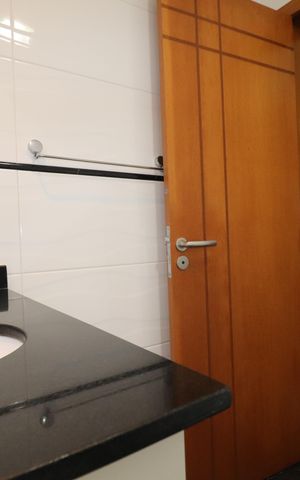 Casa à venda com 308m², 4 quartos e 4 vagasBanheiro da Suíte 4