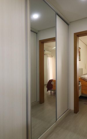 Casa à venda com 308m², 4 quartos e 4 vagasCloset  da Suíte 1