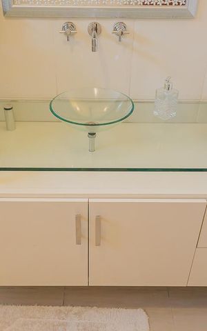 Apartamento à venda com 118m², 3 quartos e 2 vagasBanheiro da Suíte
