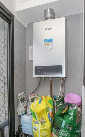 Apartamento à venda com 41m², 2 quartos e 1 vaga Apartamento à venda com 41m², 2 quartos e 1 vagaCozinha e Sacada