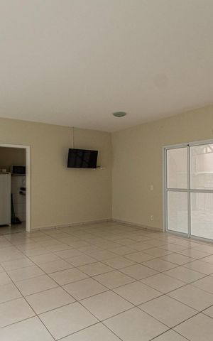 Apartamento para alugar com 52m², 2 quartos e 1 vaga Apartamento para alugar com 52m², 2 quartos e 1 vagaÁrea comum - Salão de festas