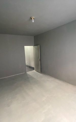 Casa à venda com 96m², 1 quarto e 1 vaga