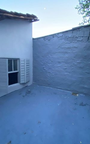 Casa à venda com 96m², 1 quarto e 1 vaga